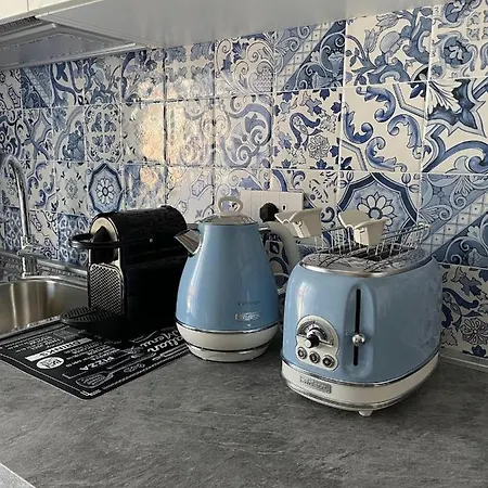 The Blue Pearl Apartment