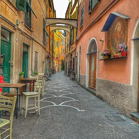 The Blue Pearl Apartment Pietra Ligure